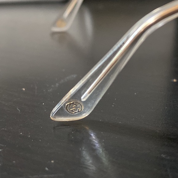 Gucci Glasses - Picture 5 of 6